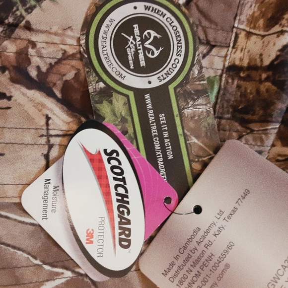 Camouflage Dura-Cool Technology Scotchguard Protect Button Down Top - Picture 5 of 16